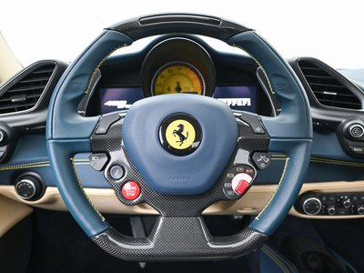 صورة مصغرة 11 لـ 2017 Ferrari 488 SPIDER