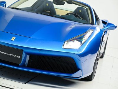 صورة مصغرة 23 لـ 2017 Ferrari 488 SPIDER
