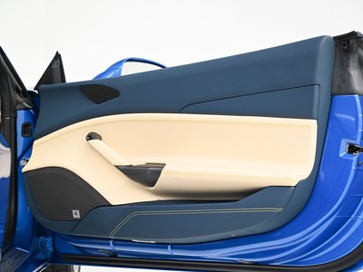 صورة مصغرة 15 لـ 2017 Ferrari 488 SPIDER