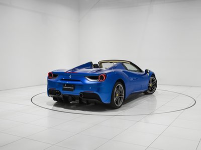صورة مصغرة 47 لـ 2017 Ferrari 488 SPIDER