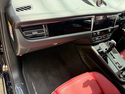 صورة مصغرة 11 لـ 2024 Porsche MACAN