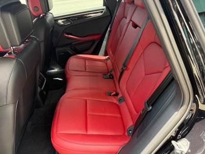صورة مصغرة 15 لـ 2024 Porsche MACAN