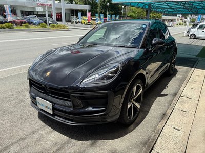 2024 Porsche MACAN photo 1