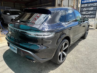2024 Porsche MACAN photo 5