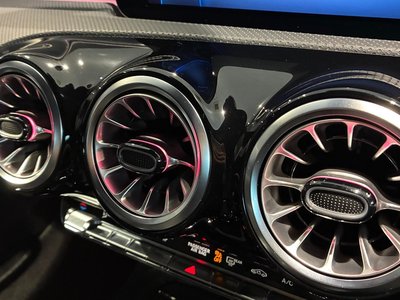 صورة مصغرة 36 لـ 2025 Mercedes-BENZ A-CLASS AMG