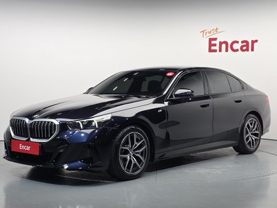 BMW 5 SERIES - 1