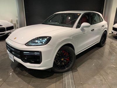PORSCHE CAYENNE - 4