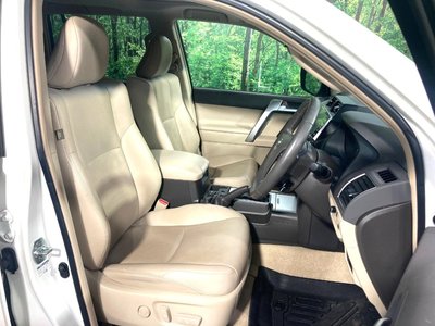 TOYOTA LAND CRUISER PRADO - 7