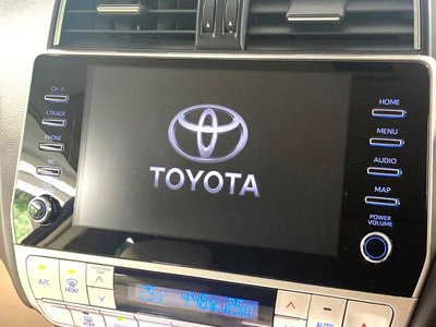 TOYOTA LAND CRUISER PRADO - 3