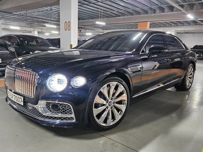 2022 Bentley FLYING SPUR 照片 5