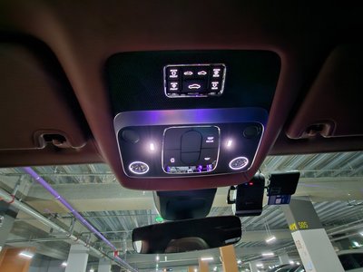 2022 Bentley FLYING SPUR — миниатюра 18
