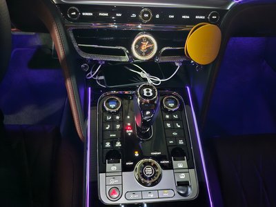 2022 Bentley FLYING SPUR — миниатюра 11