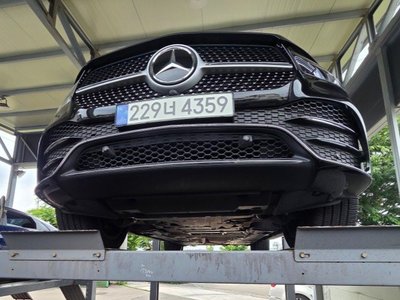 MERCEDES-BENZ GLE - 2