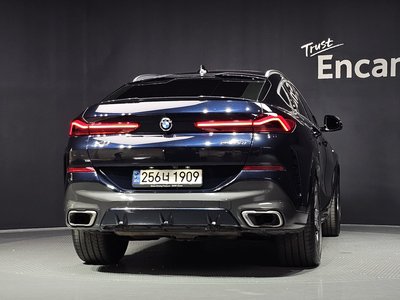 2021 BMW X6 照片 3