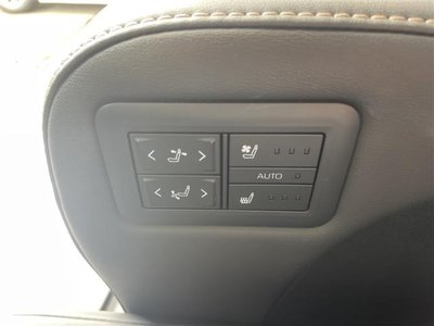 صورة 10 لـ 2023 Toyota ALPHARD
