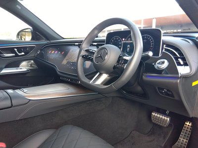 MERCEDES-BENZ E-CLASS - 8