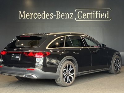MERCEDES-BENZ E-CLASS - 4