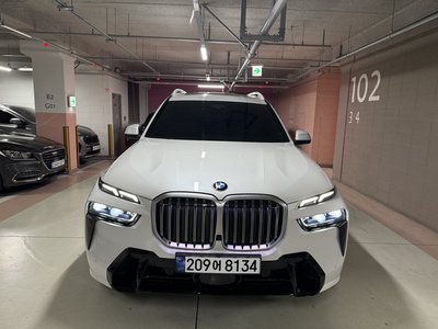 BMW X7 - 1