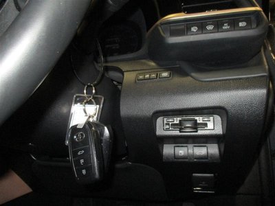 صورة مصغرة 20 لـ 2023 Toyota CROWN SPORT