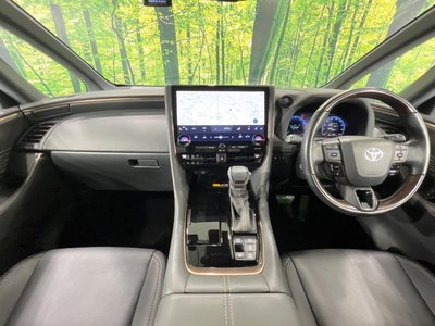 TOYOTA ALPHARD - 2