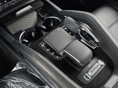 MERCEDES-BENZ GLE - 9