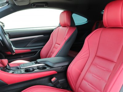 2023 Lexus RC — миниатюра 31