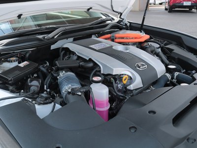 2023 Lexus RC — миниатюра 26