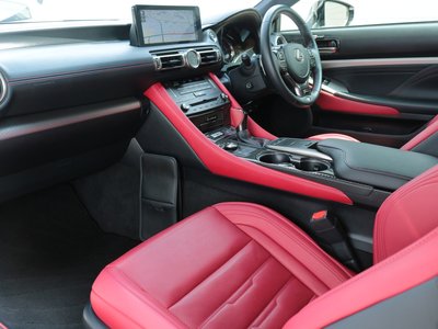 2023 Lexus RC — миниатюра 30