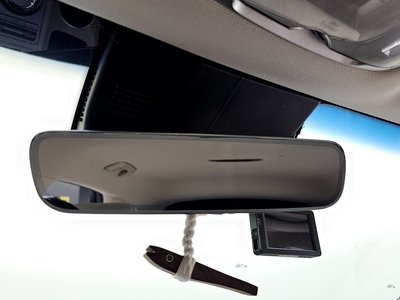 2022 Genesis GV70 — миниатюра 26