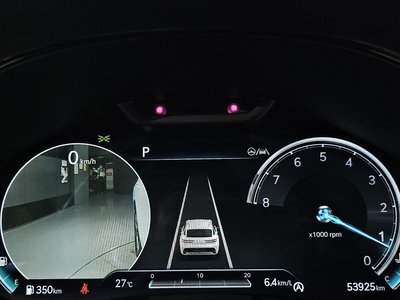 2022 Genesis GV70 — миниатюра 11