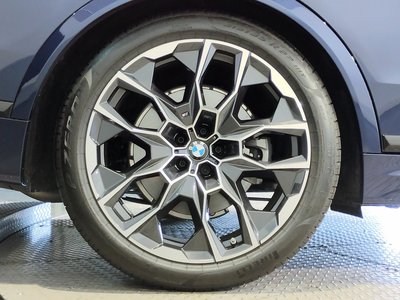 2024 BMW X7 — миниатюра 40