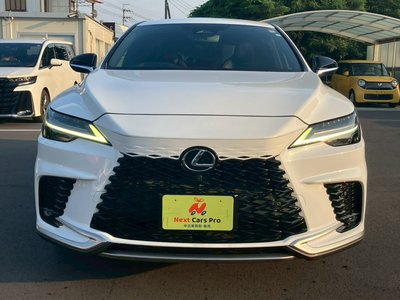 صورة 3 لـ 2023 Lexus RX