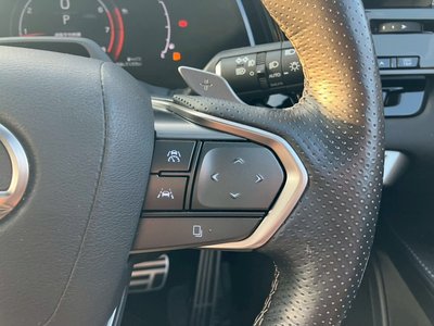 2023 Lexus RX — миниатюра 25