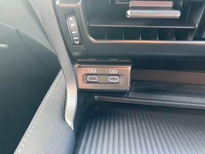 2023 Lexus RX — миниатюра 22