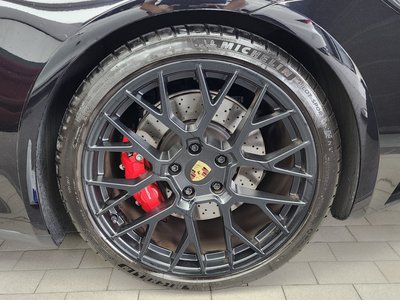 صورة 8 لـ 2023 Porsche 911