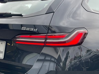 2025 BMW 5 SERIES TOURING — миниатюра 24