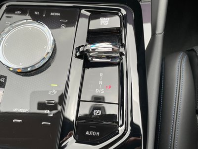 2025 BMW 5 SERIES TOURING — миниатюра 57
