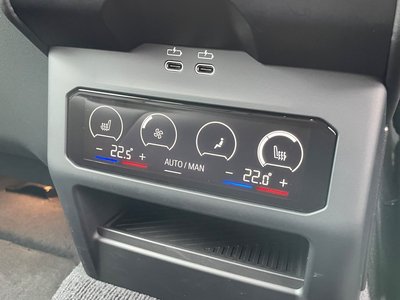 2025 BMW 5 SERIES TOURING — миниатюра 12