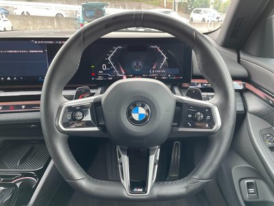 2025 BMW 5 SERIES TOURING — миниатюра 43