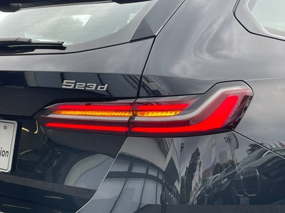 2025 BMW 5 SERIES TOURING — миниатюра 25