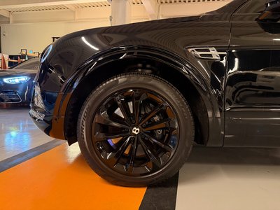 BENTLEY BENTAYGA - 5