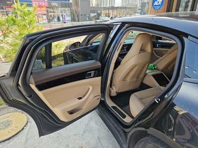 PORSCHE PANAMERA - 9