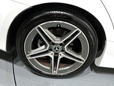 MERCEDES-BENZ CLS - 6