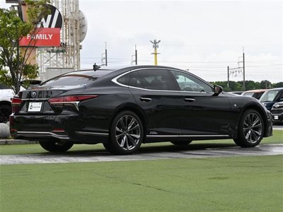 2017 Lexus LS — миниатюра 35