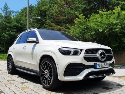 صورة 3 لـ 2023 Mercedes-BENZ GLE