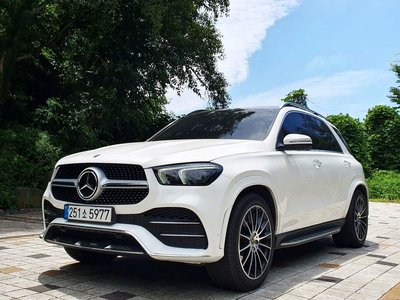 صورة 1 لـ 2023 Mercedes-BENZ GLE