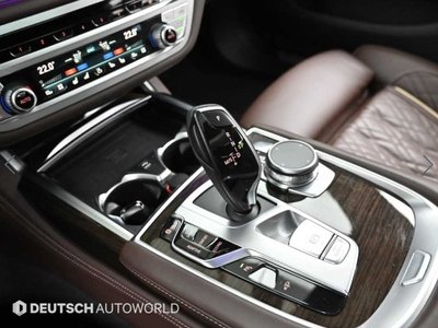 BMW 7 SERIES - 9