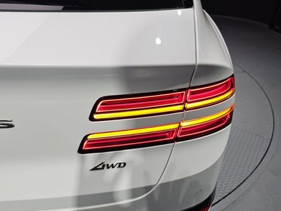 GENESIS GV80 - 10