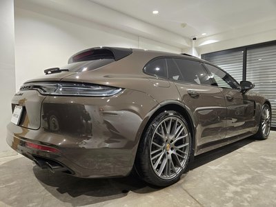 PORSCHE PANAMERA - 4