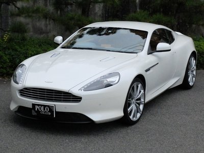 ASTON MARTIN DB9 - 2